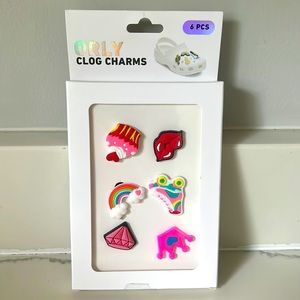 NWT Croc Charms